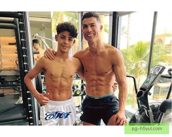 C罗长子随皇马训练或加入青训